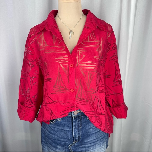 Alfred Dunner Tops - Alfred Dunner Red Burnout Button Top Sz 1X (?)  Sailboat Nautical Coastal * READ